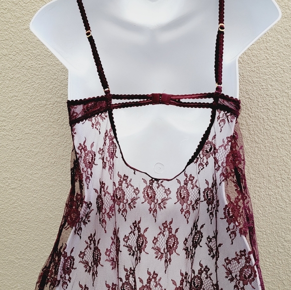 Victorias Secret Lace Chemise - Picture 11 of 13